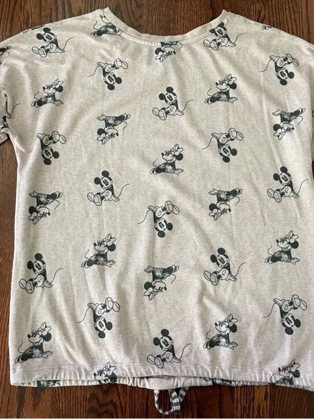 DISNEY Mickey & Minnie Mouse 2-Piece Pajama Set - Women’s Size Medium - Pink - Picture 6 of 8